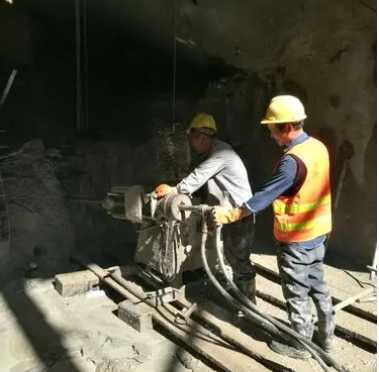 红寺堡水下抗分散灌浆料特点 水下不分散注浆料介绍